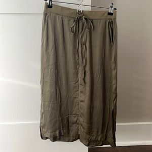 Michael Stars Dom Step Hem Washed Satin Drawstring Waist Skirt, size XS, olive